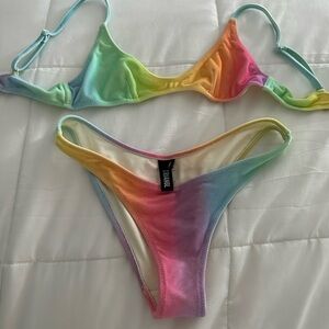 Triangl bikini velour tie dye XS